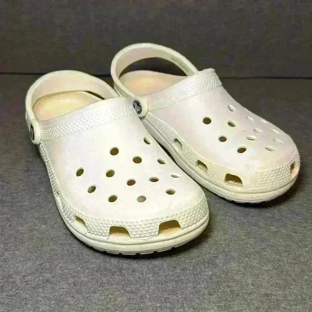 CROCS Classic White Clog Slip On Durable and Lightweight US Men's 6 or Women’s 8 - Picture 8 of 11